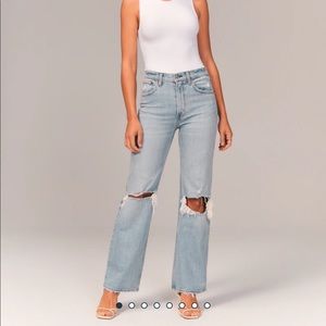 Abercrombie & Fitch 90s Ultra High Rise Relaxed Jeans